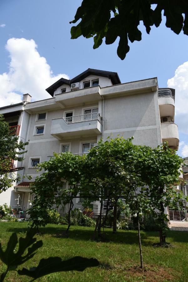 Mihail'S Apartments In Ohrid - 2 Exterior photo